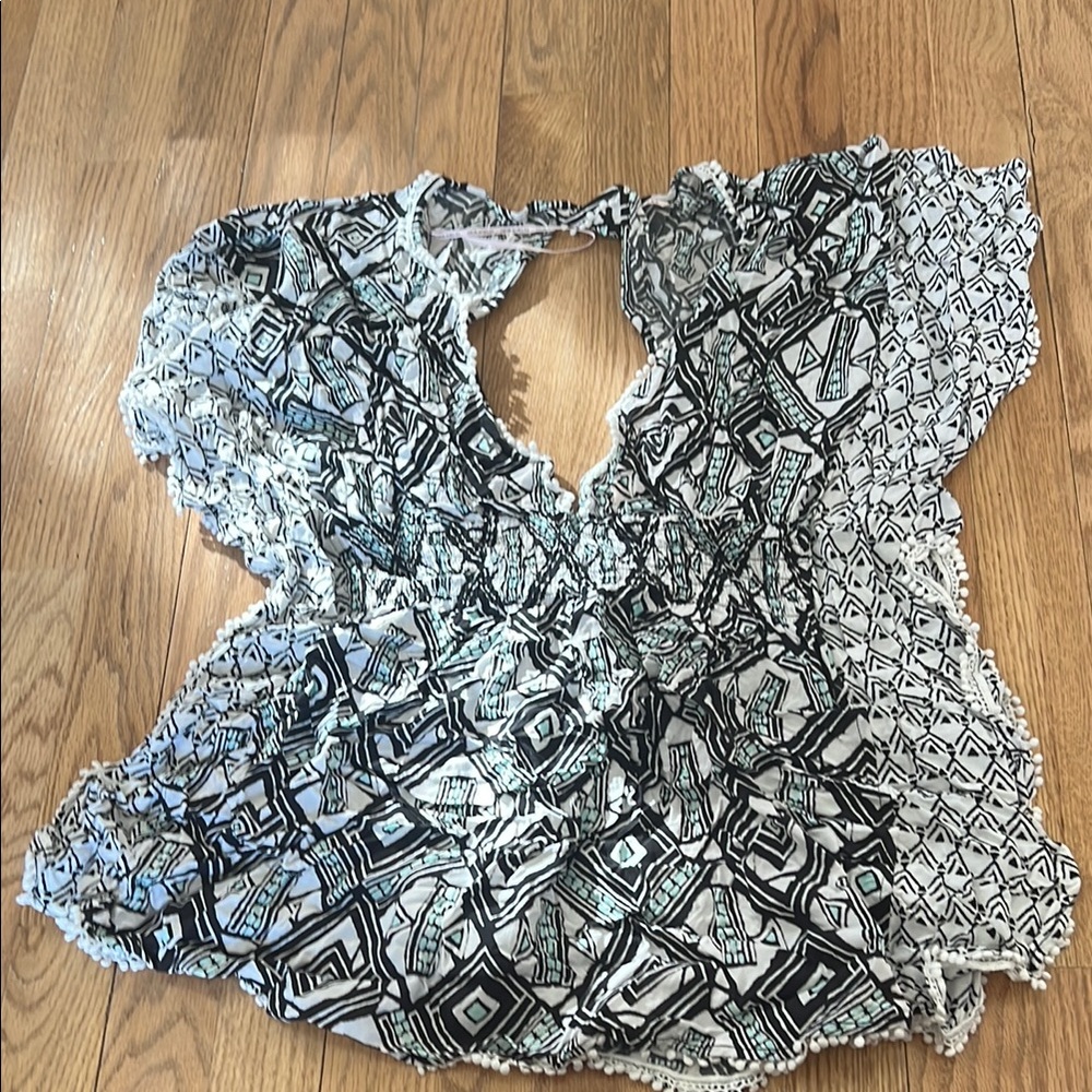 Geometric Black and White Women's Top